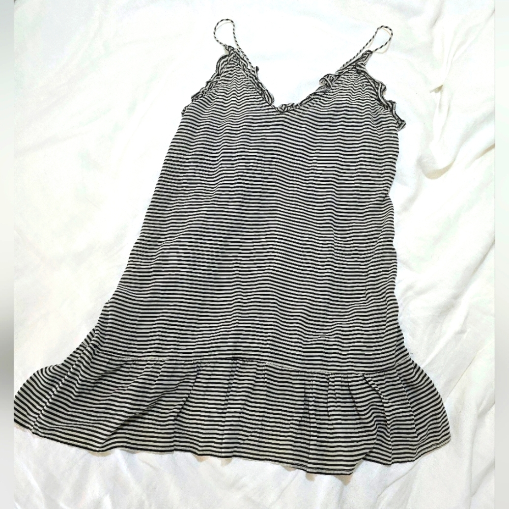 Acacia Striped Black and White Coverup Small